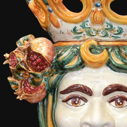 Ceramic Head with pomegranate h 40 green/orange male